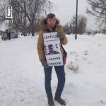 Жители Березников продолжают выходить на улицы города с плакатами в поддержку Никиты Чирцова